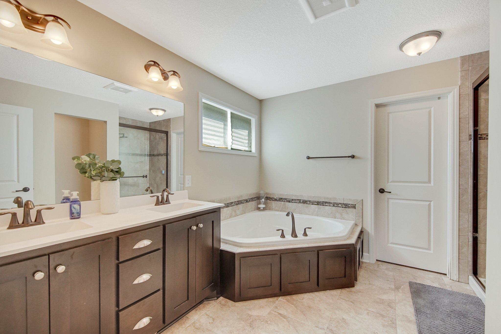 3315 Ridgestone Way Woodbury, MN 55129 - Photo 29 of 39