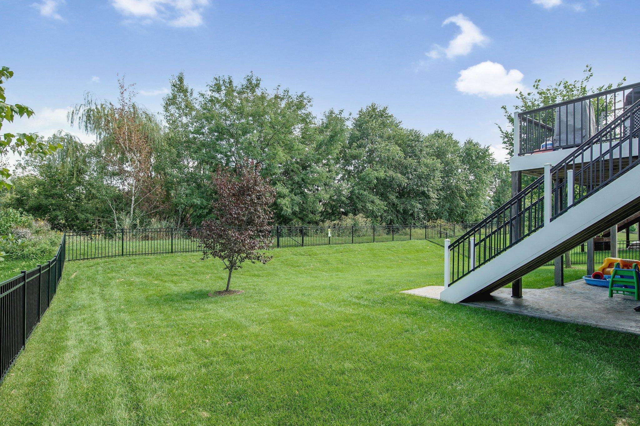 3315 Ridgestone Way Woodbury, MN 55129 - Photo 33 of 39