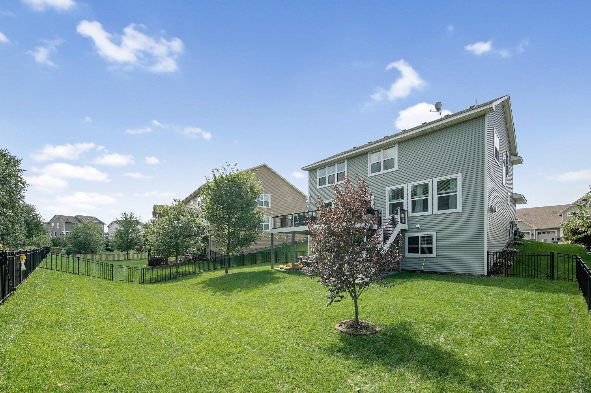3315 Ridgestone Way Woodbury, MN 55129 - Photo 34 of 39