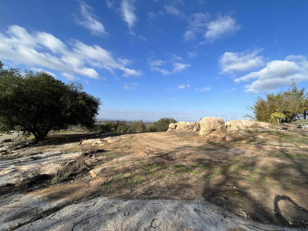 13610 Orchard Gate Rd-vacant Poway, CA 92064 - Photo 11 of 46 a view of a snow on the ground