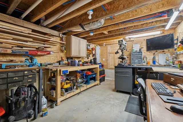 $625,000 | 111 Dylark Drive, Waverly, TN 37185