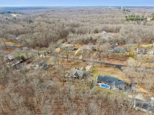 $579,900 | 111 Dylark Drive, Waverly, TN 37185