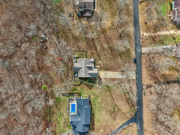 $579,900 | 111 Dylark Drive, Waverly, TN 37185
