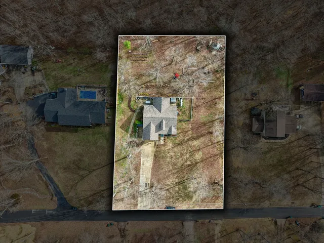 $625,000 | 111 Dylark Drive, Waverly, TN 37185