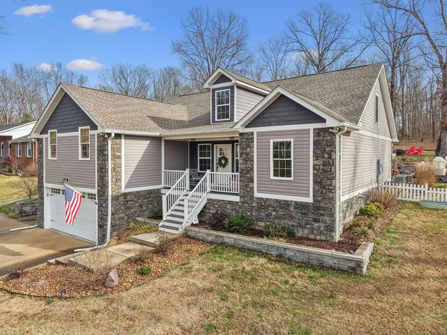 $625,000 | 111 Dylark Drive, Waverly, TN 37185