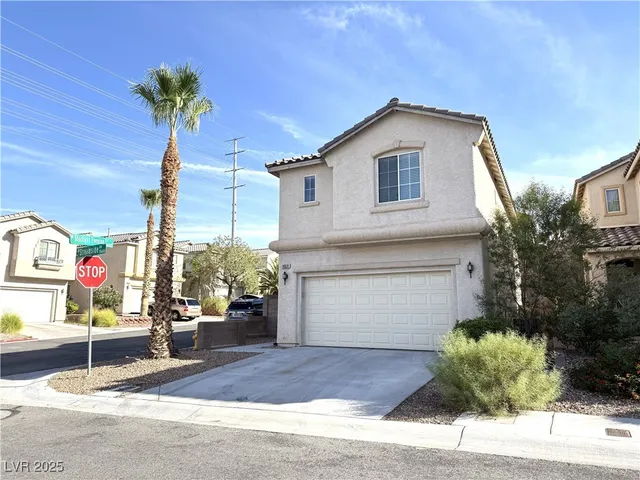 $1,895 | 10631 Streamside Avenue, Las Vegas, NV 89129