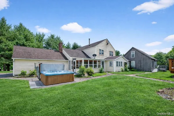 $849,999 | 4 Debbie Court, Chester, NY 10918
