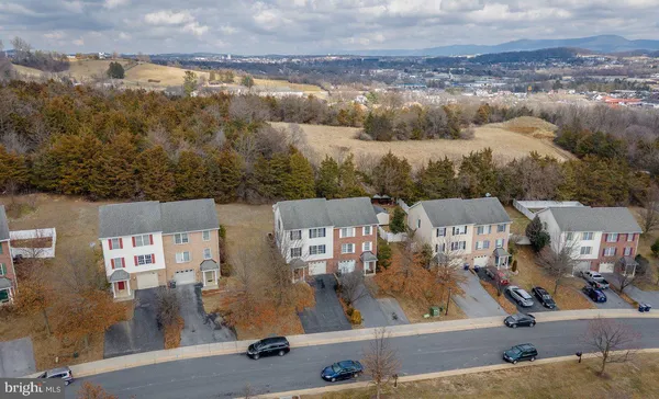 $325,000 | 573 Pointe Drive, Harrisonburg, VA 22801