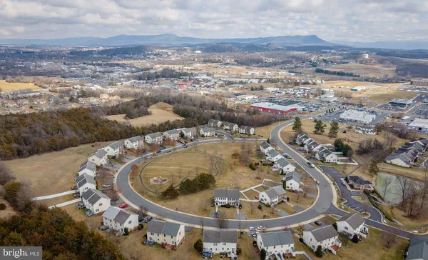 $325,000 | 573 Pointe Drive, Harrisonburg, VA 22801