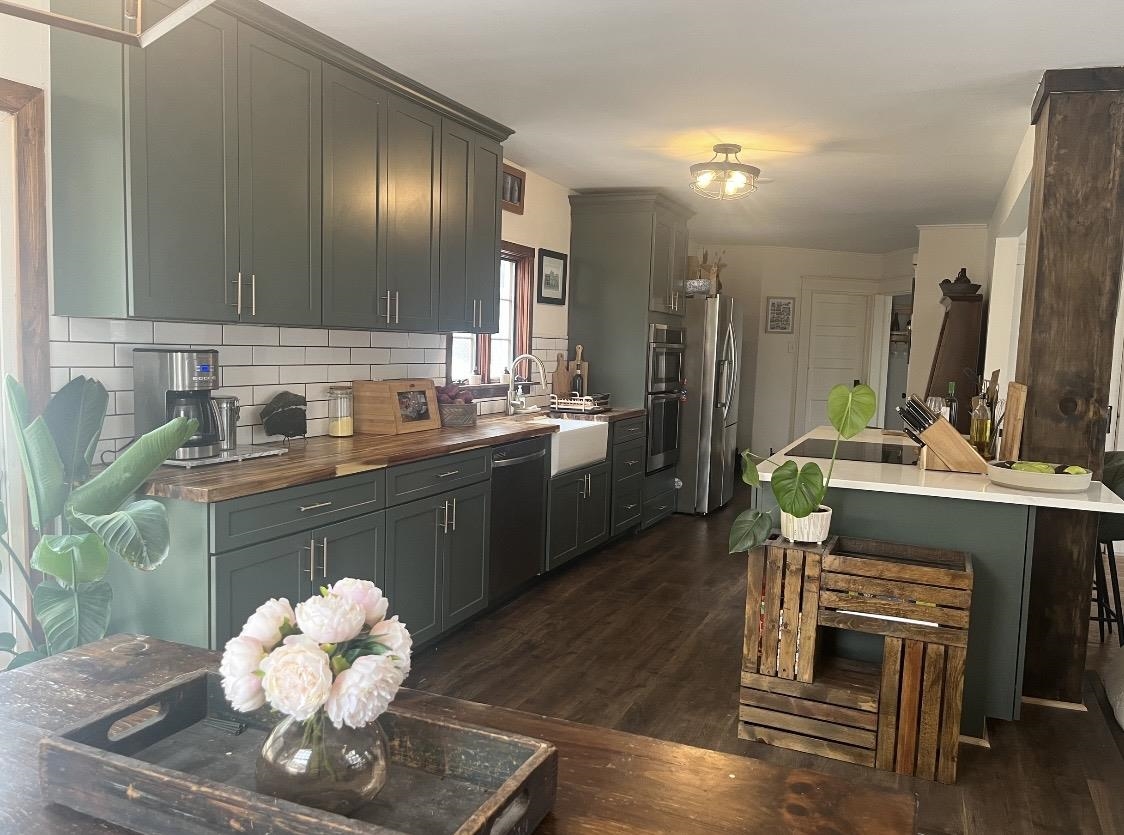 140 Prospect Street Wallingford, VT 05773 - Photo 7 of 51