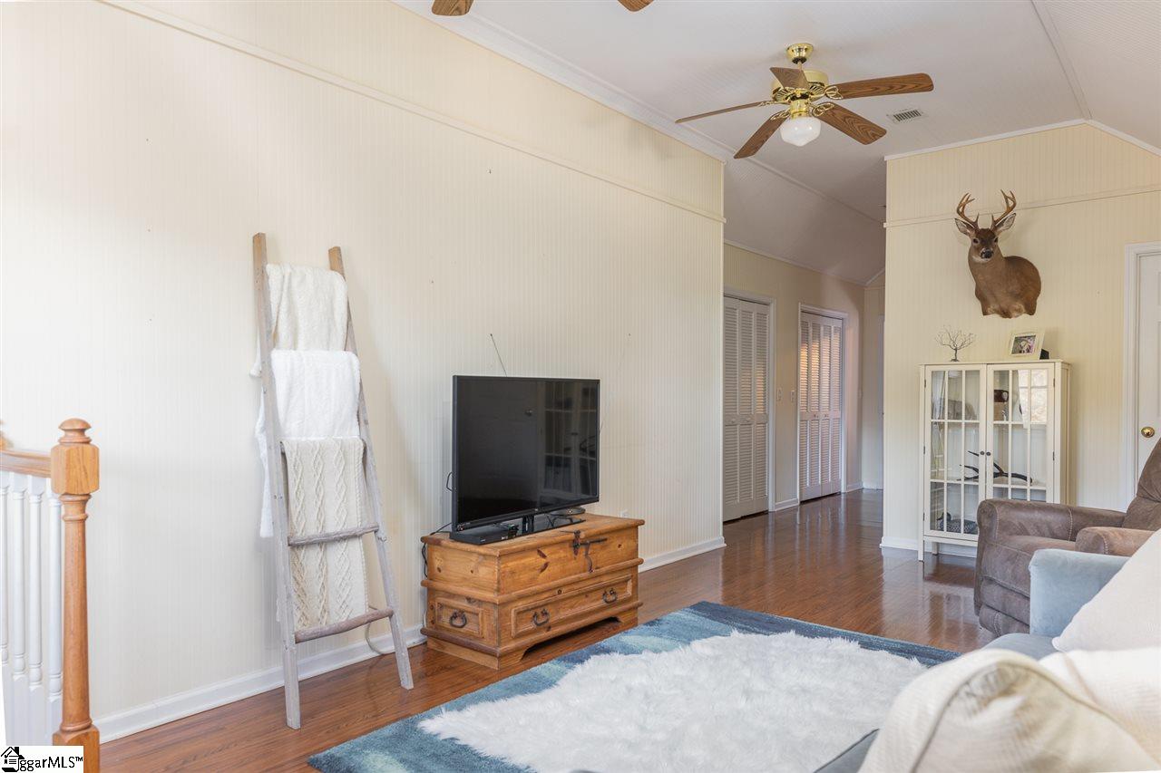 250 Mountainview Road Landrum, SC 29356 - Photo 14 of 36 Gallery Image 14