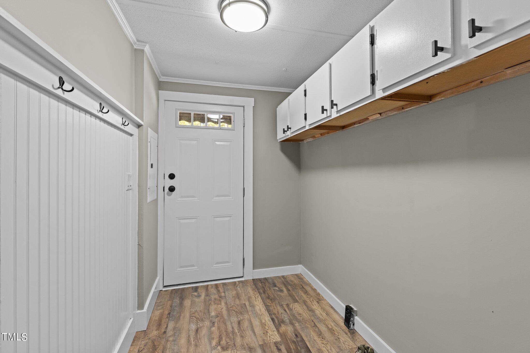 365 Rev Henderson Road Henderson, NC 27537 - Photo 16 of 48 a view of a hallway