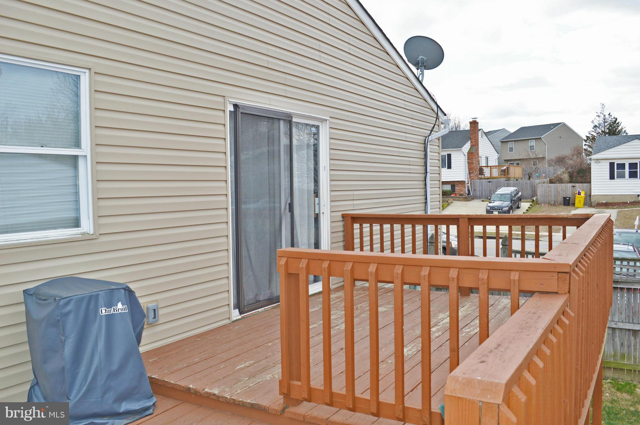 7761 Notley Road Pasadena, MD 21122 - Photo 24 of 25 Exterior (Rear)