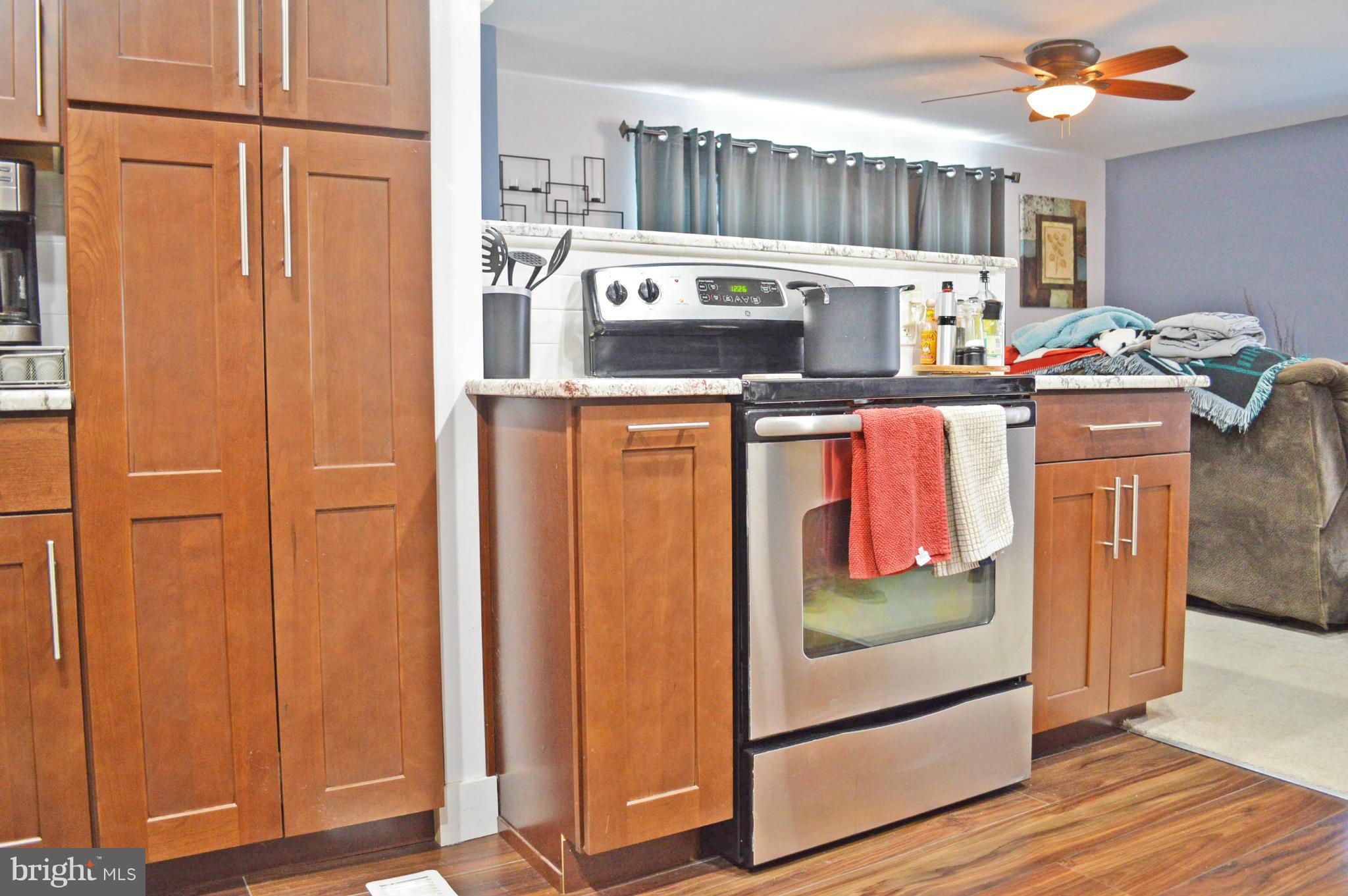 7761 Notley Road Pasadena, MD 21122 - Photo 8 of 25 Kitchen