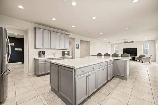 $715,000 | 4040 Aura Way, Rancho Cordova, CA 95742