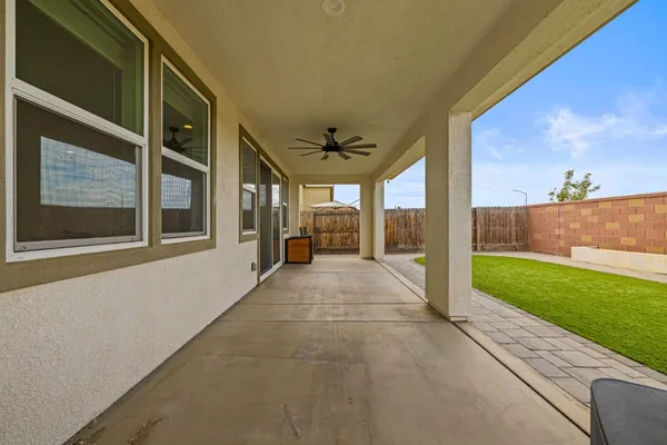 $715,000 | 4040 Aura Way, Rancho Cordova, CA 95742