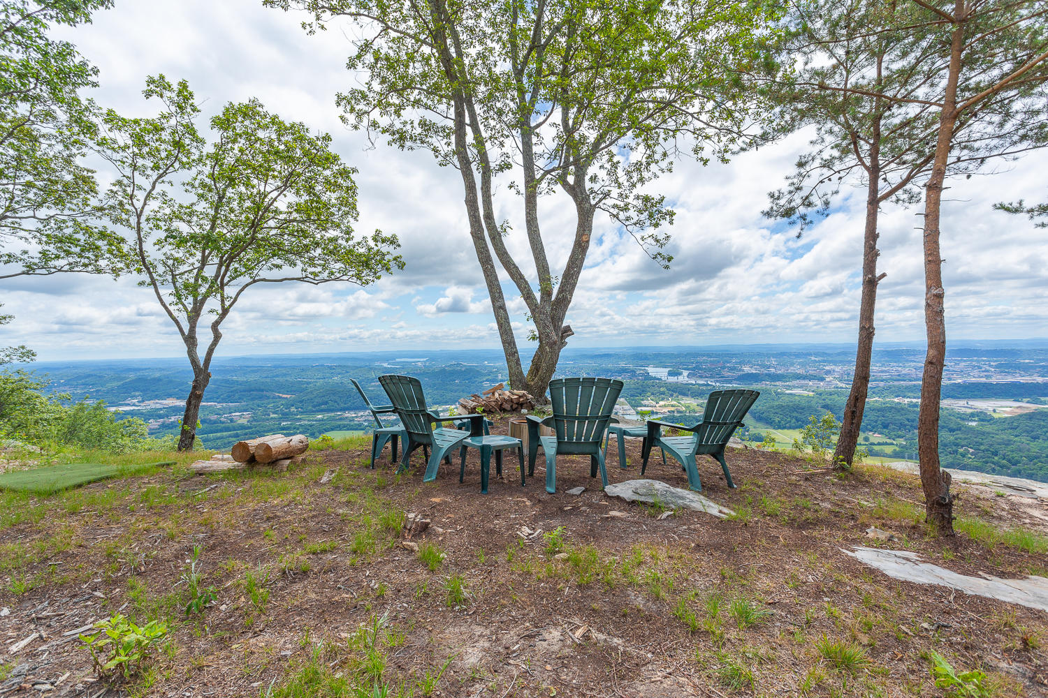 1124 Cumberland Road Chattanooga, TN 37419 - Photo 2 of 26 Beautiful Brow Lot!