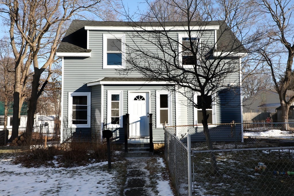 110 Union Street Franklin, MA 02038 - Photo 2 of 33