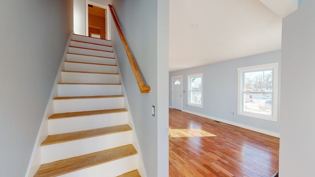 110 Union Street Franklin, MA 02038 - Photo 10 of 33