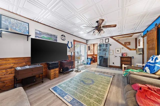 $275,000 | 1402 Hawthorne Drive, Vincennes, IN 47591