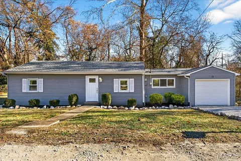 $200,000 | 13 Melody Lane South, St. Charles, MO 63303