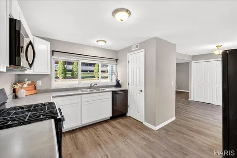 $200,000 | 13 Melody Lane South, St. Charles, MO 63303