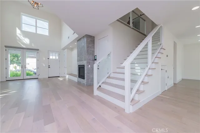 $7,500 | 146 East 18th Street, Costa Mesa, CA 92627