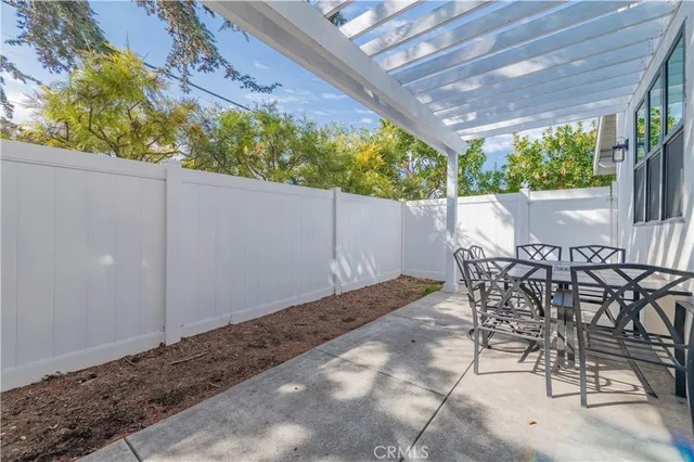 $7,500 | 146 East 18th Street, Costa Mesa, CA 92627