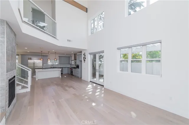 $7,500 | 146 East 18th Street, Costa Mesa, CA 92627