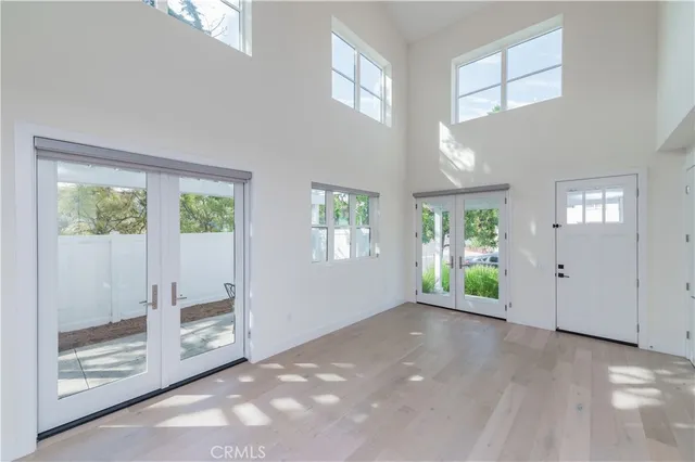 $7,500 | 146 East 18th Street, Costa Mesa, CA 92627