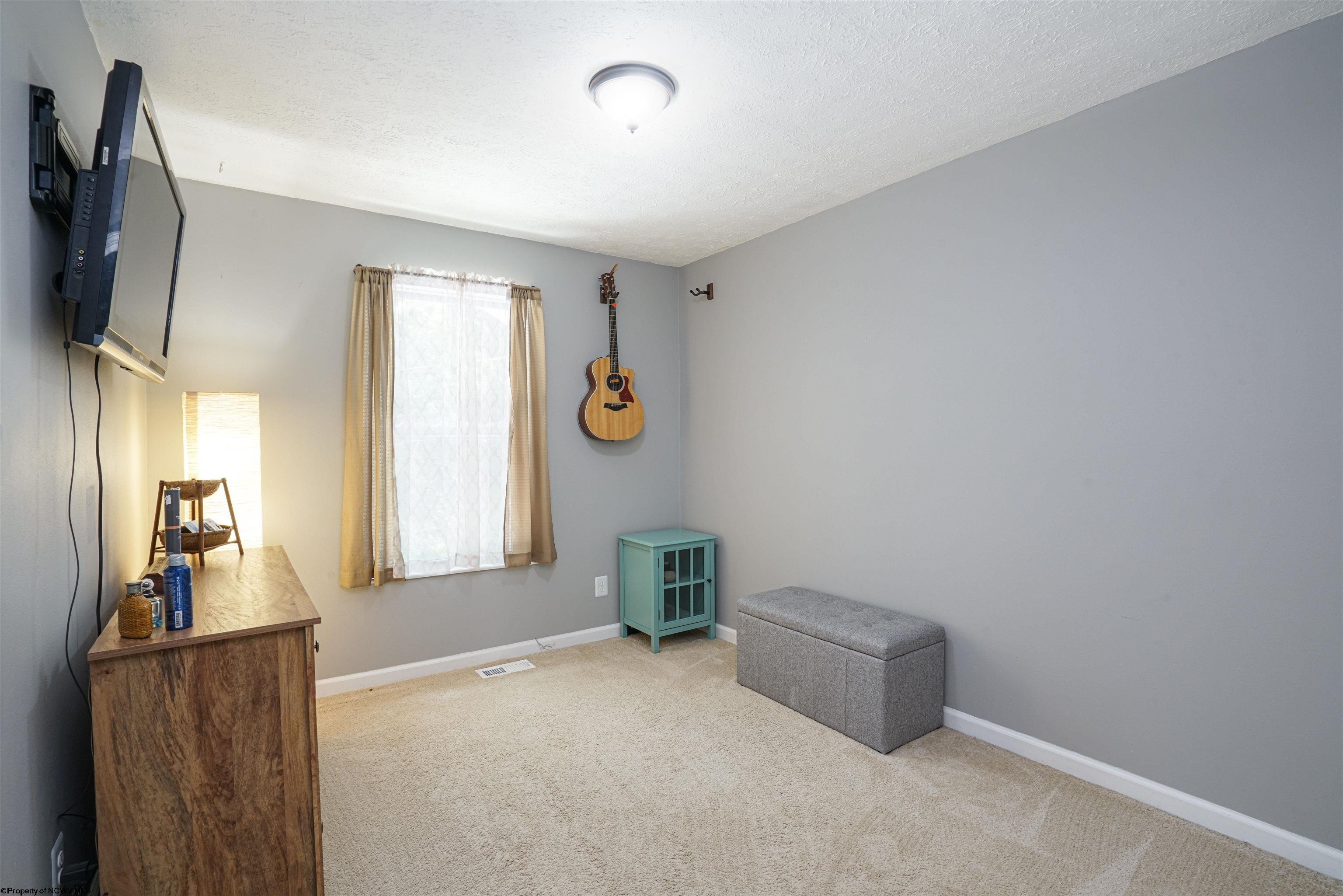 109 Pinewood Road Clarksburg, WV 26301 - Photo 10 of 22 Gallery Image 10