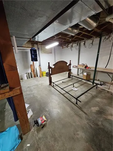 $90,000 | 710 Pottawatomie Street, Hiawatha, KS 66434