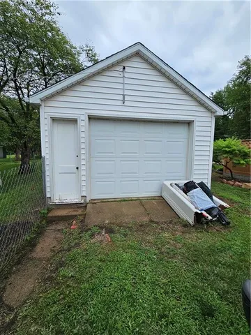 $90,000 | 710 Pottawatomie Street, Hiawatha, KS 66434