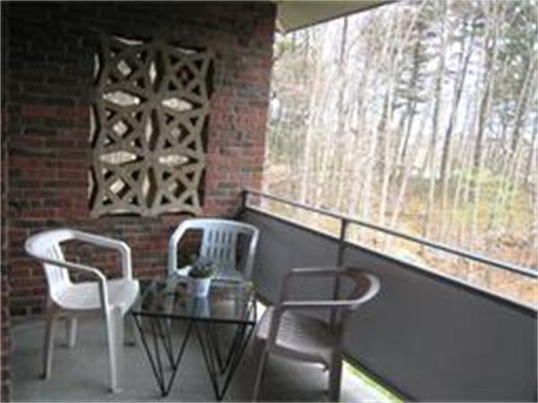 45 Jacqueline Road, Unit 10 Waltham, MA 02452 - Photo 12 of 20 Gallery Image 12