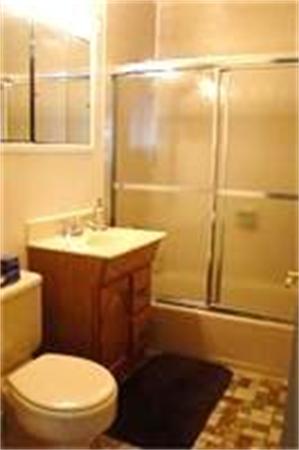 45 Jacqueline Road, Unit 10 Waltham, MA 02452 - Photo 18 of 20 Gallery Image 18