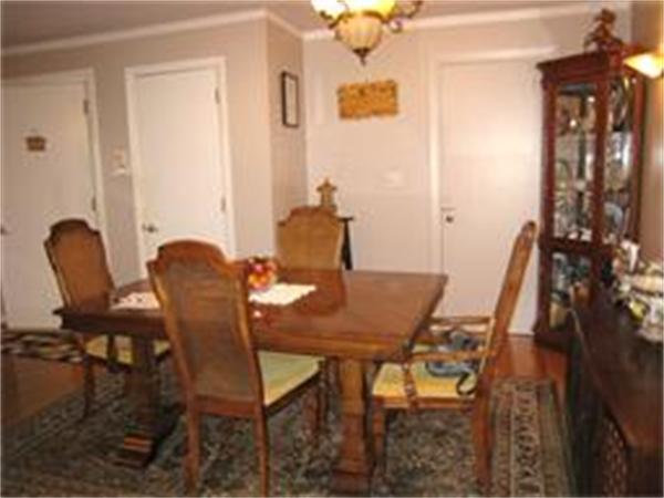 45 Jacqueline Road, Unit 10 Waltham, MA 02452 - Photo 6 of 20 Gallery Image 6