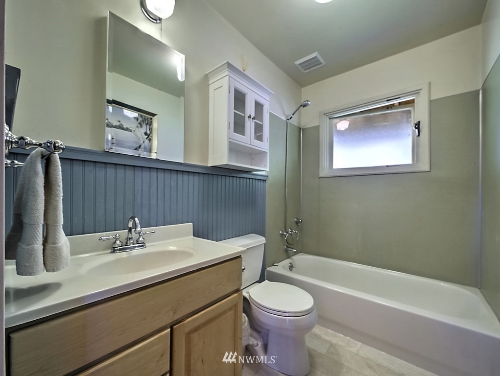 480 Stadium Beach Road East Grapeview, WA 98546 - Photo 19 of 25 Gallery Image 19