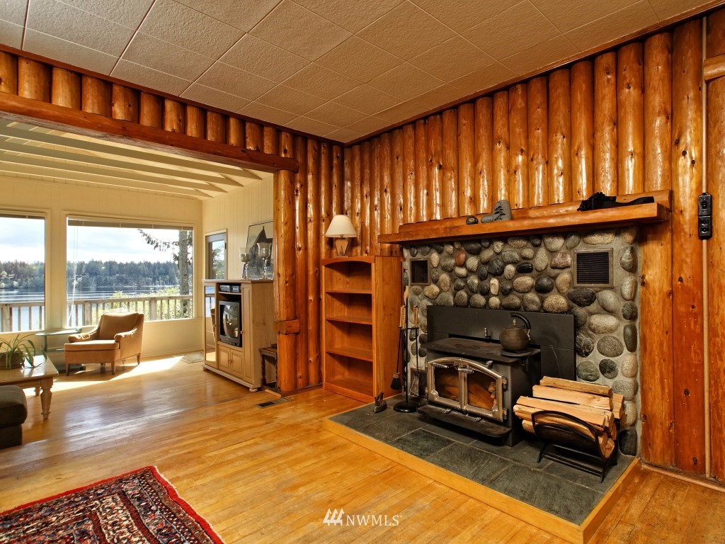 480 Stadium Beach Road East Grapeview, WA 98546 - Photo 8 of 25 Gallery Image 8