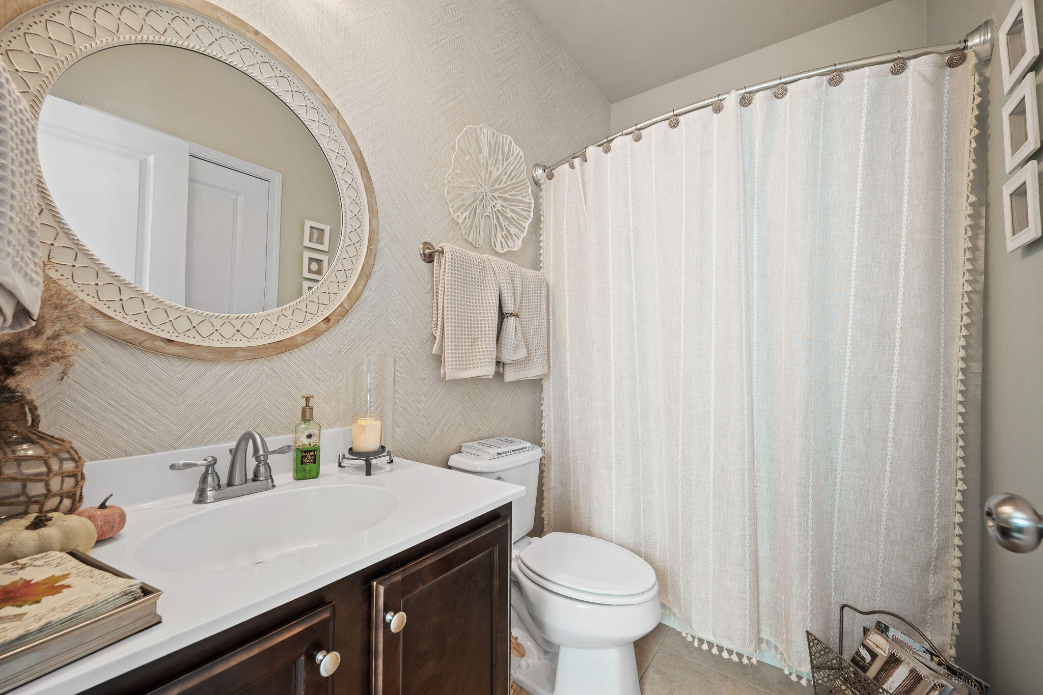 103 Green Grass Road Summerville, SC 29483 - Photo 12 of 39 1st Fl Bath