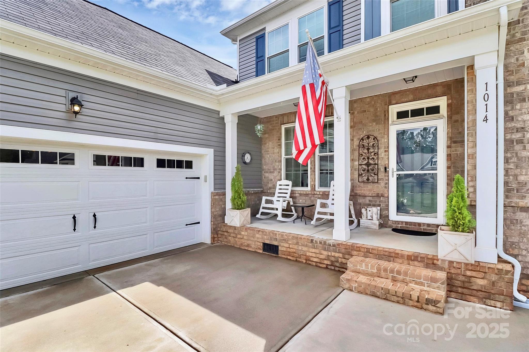 1014 Willow Grove Lane Clover, SC 29710 - Photo 3 of 42