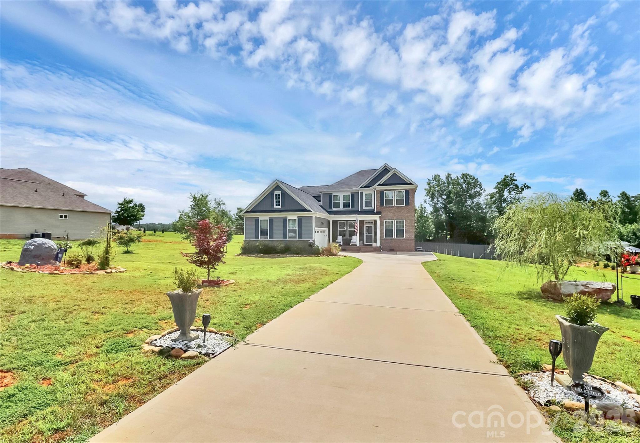 1014 Willow Grove Lane Clover, SC 29710 - Photo 4 of 47