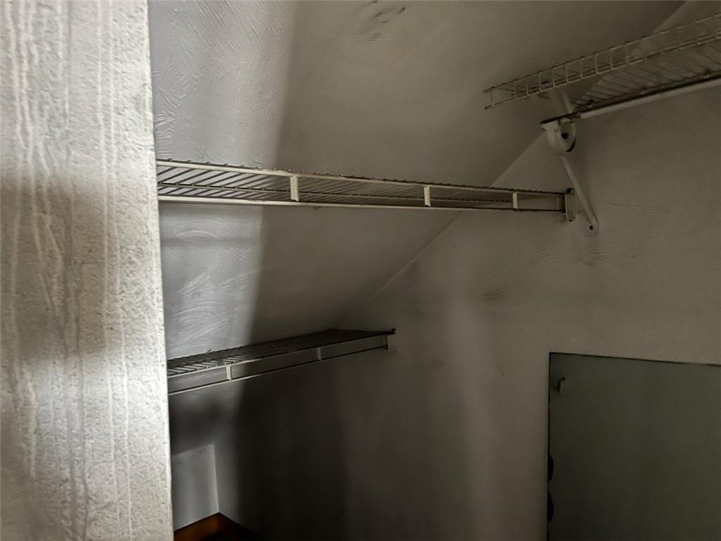 211 Freeport Road Creighton, PA 15030 - Photo 2 of 8 a close view of closet