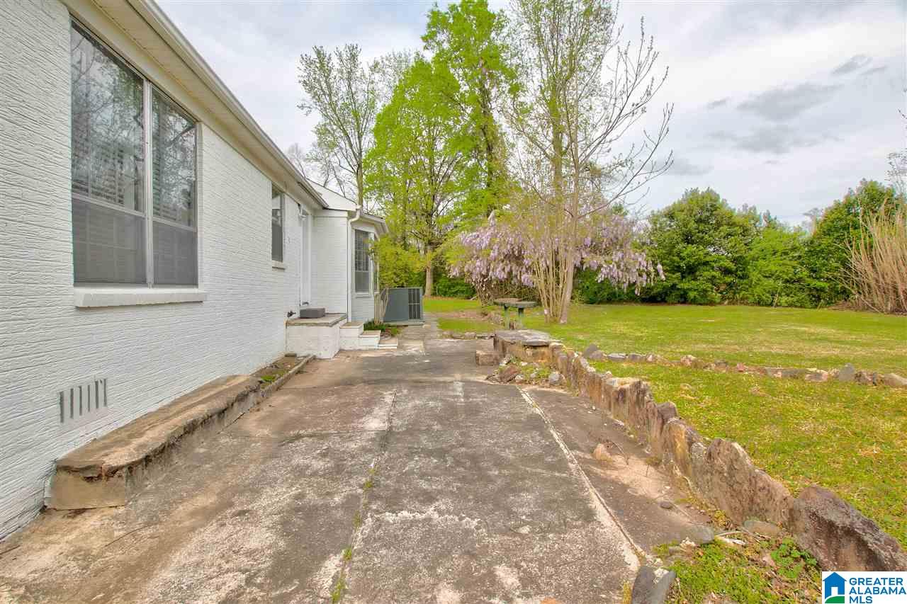 445 2nd Place Pleasant Grove, AL 35127 - Photo 33 of 40