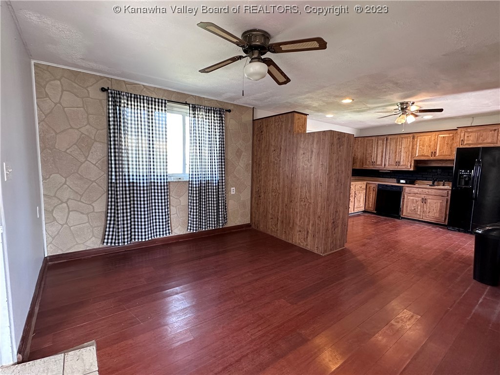 1673 Flatwoods Road Ravenswood, WV 26164 - Photo 6 of 21 Gallery Image 6