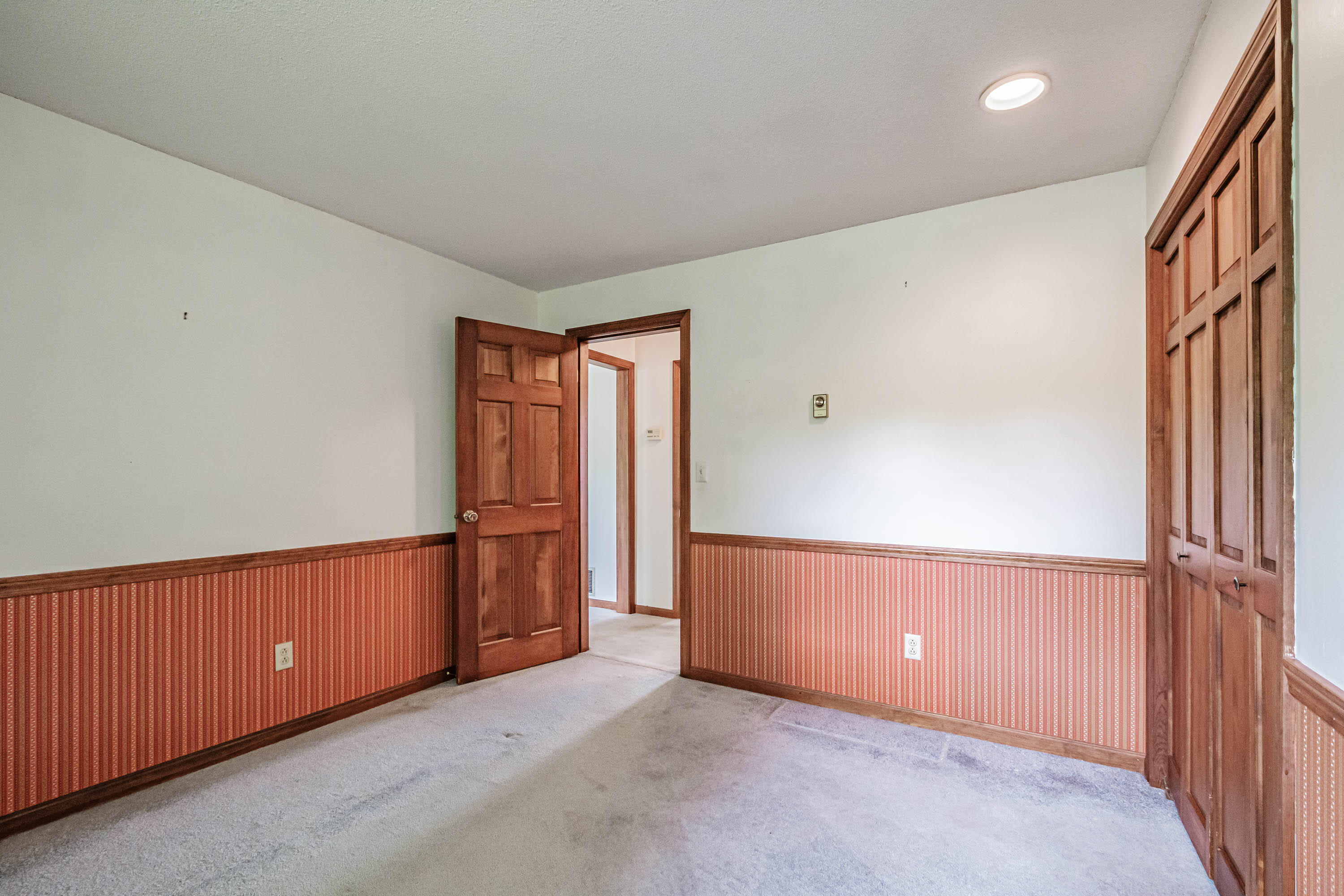 33 Old County Road Scarborough, ME 04074 - Photo 19 of 59 20220602gp-64037