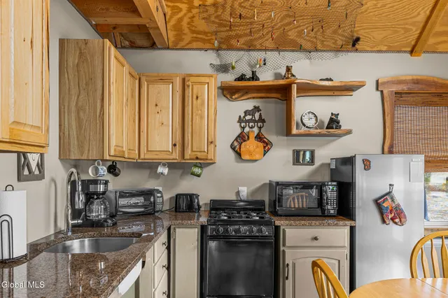 $339,000 | 41 Rattlesnake Way, Dresden, NY 12819