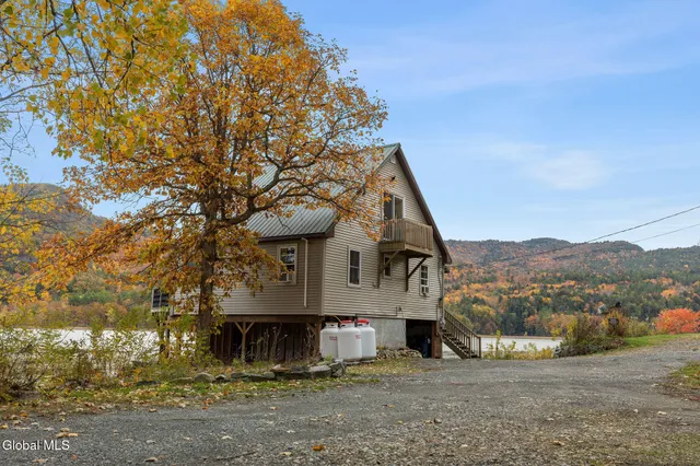 $339,000 | 41 Rattlesnake Way, Dresden, NY 12819