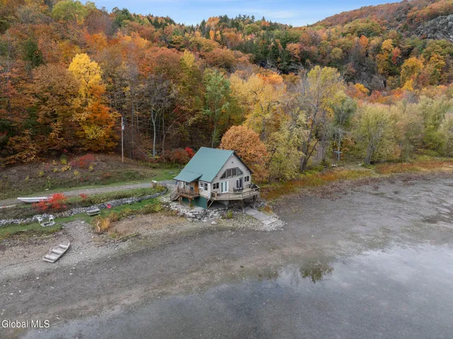 $339,000 | 41 Rattlesnake Way, Dresden, NY 12819