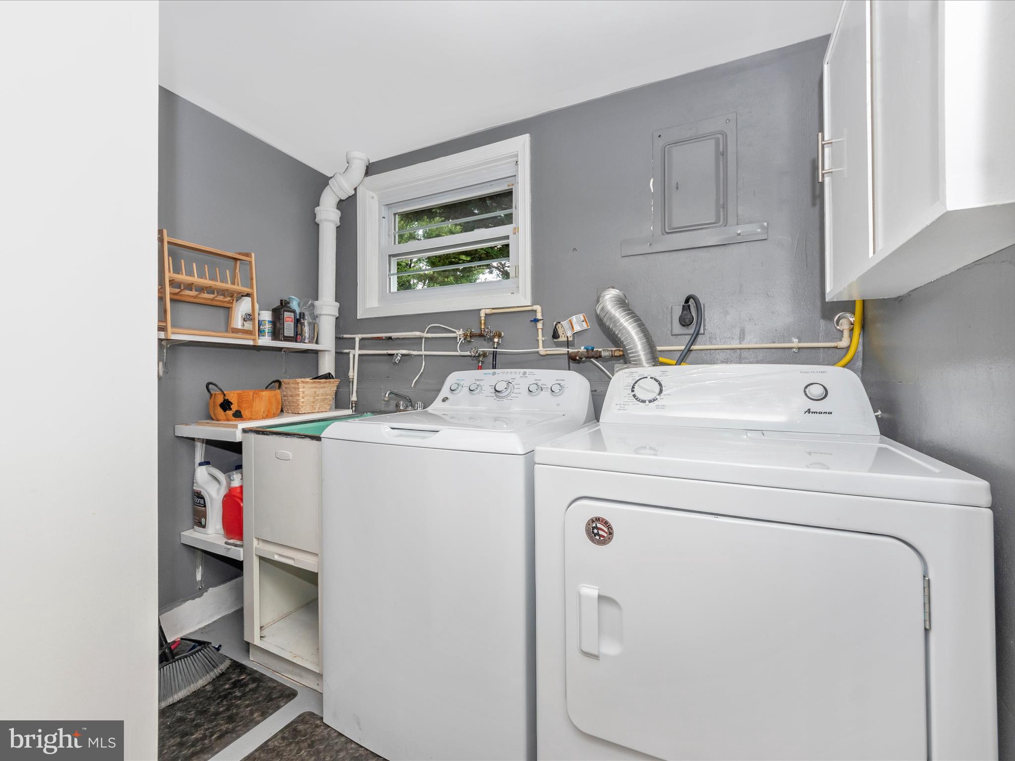 1206 Dulaney Valley Road Towson, MD 21286 - Photo 17 of 57 Laundry Room