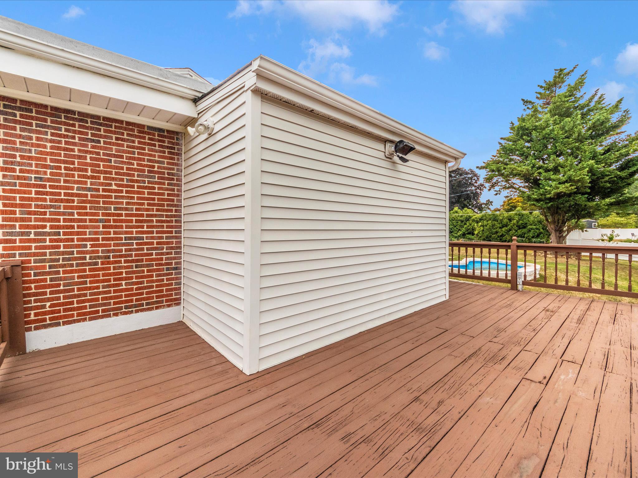 1206 Dulaney Valley Road Towson, MD 21286 - Photo 41 of 57 Deck